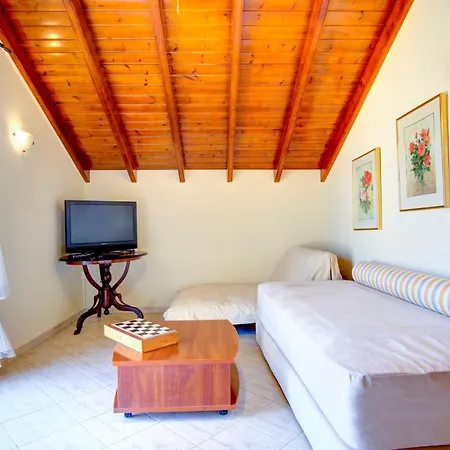 Casa Tzos * Potamos (Corfu)